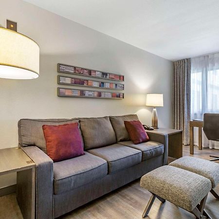 Windmill Suites Surprise - Phoenix, Ascend Hotel Collection Exteriör bild